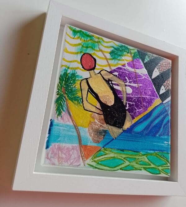 Taking It All In (26cm) FRAMED Swimming Painting - Image 6