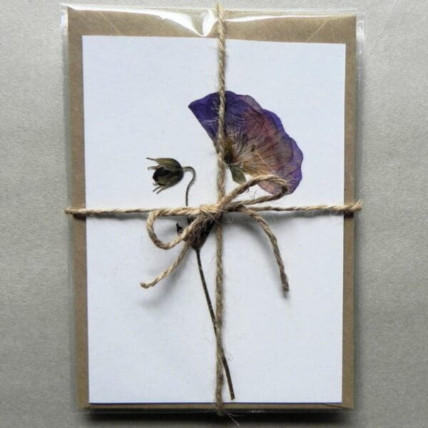 5 Unique Cards with Real Pressed Flowers - Bundle #2